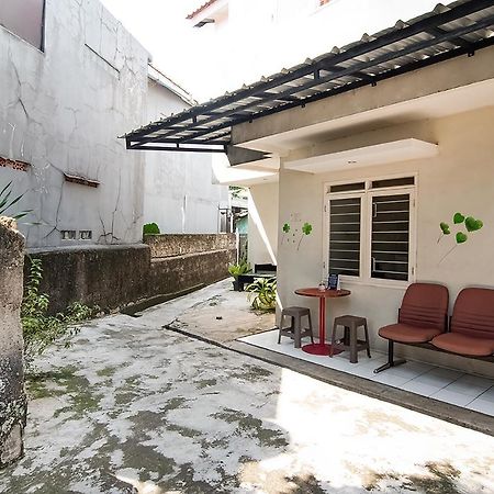 Kost Carmelia Syariah Baranangsiang Bogor Hotel Екстериор снимка