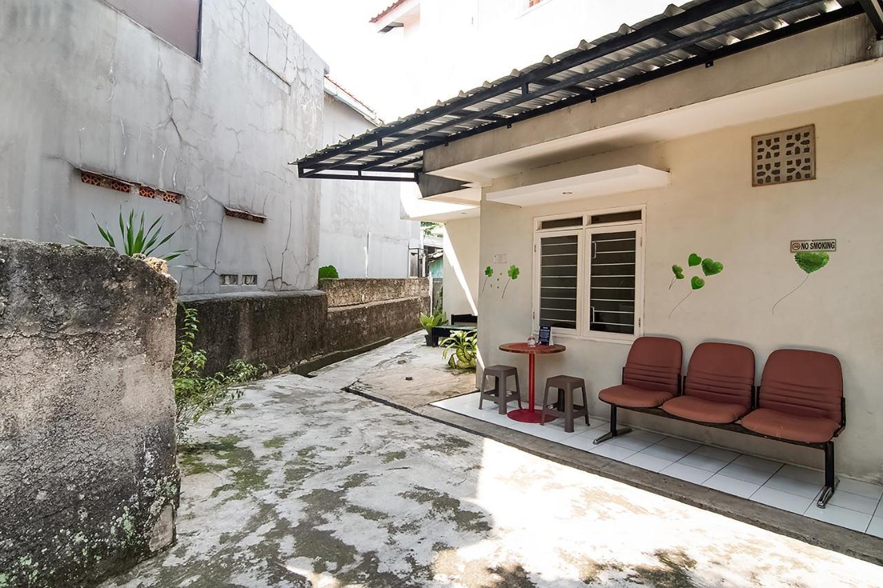 Kost Carmelia Syariah Baranangsiang Bogor Hotel Екстериор снимка