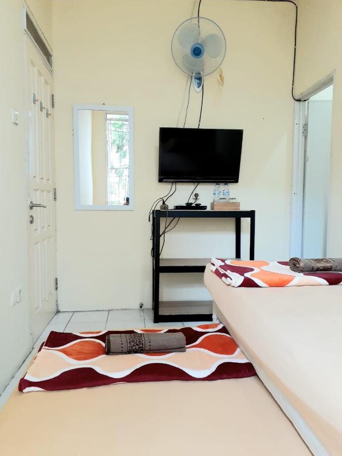 Kost Carmelia Syariah Baranangsiang Bogor Hotel Екстериор снимка