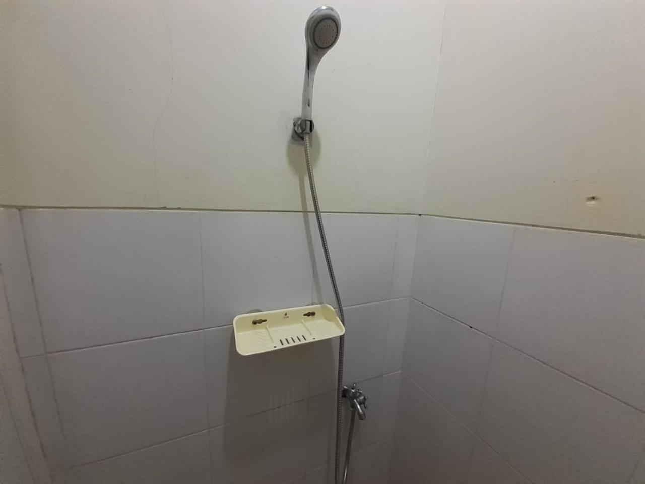 Kost Carmelia Syariah Baranangsiang Bogor Hotel Стая снимка