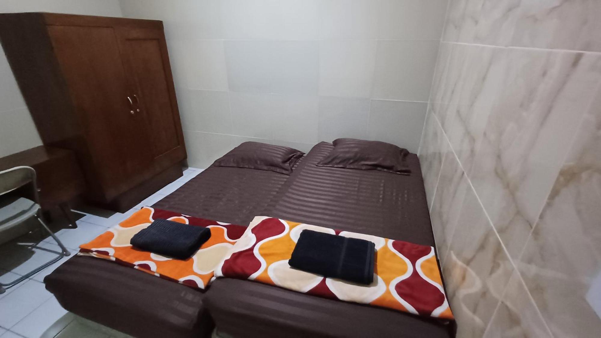 Kost Carmelia Syariah Baranangsiang Bogor Hotel Екстериор снимка