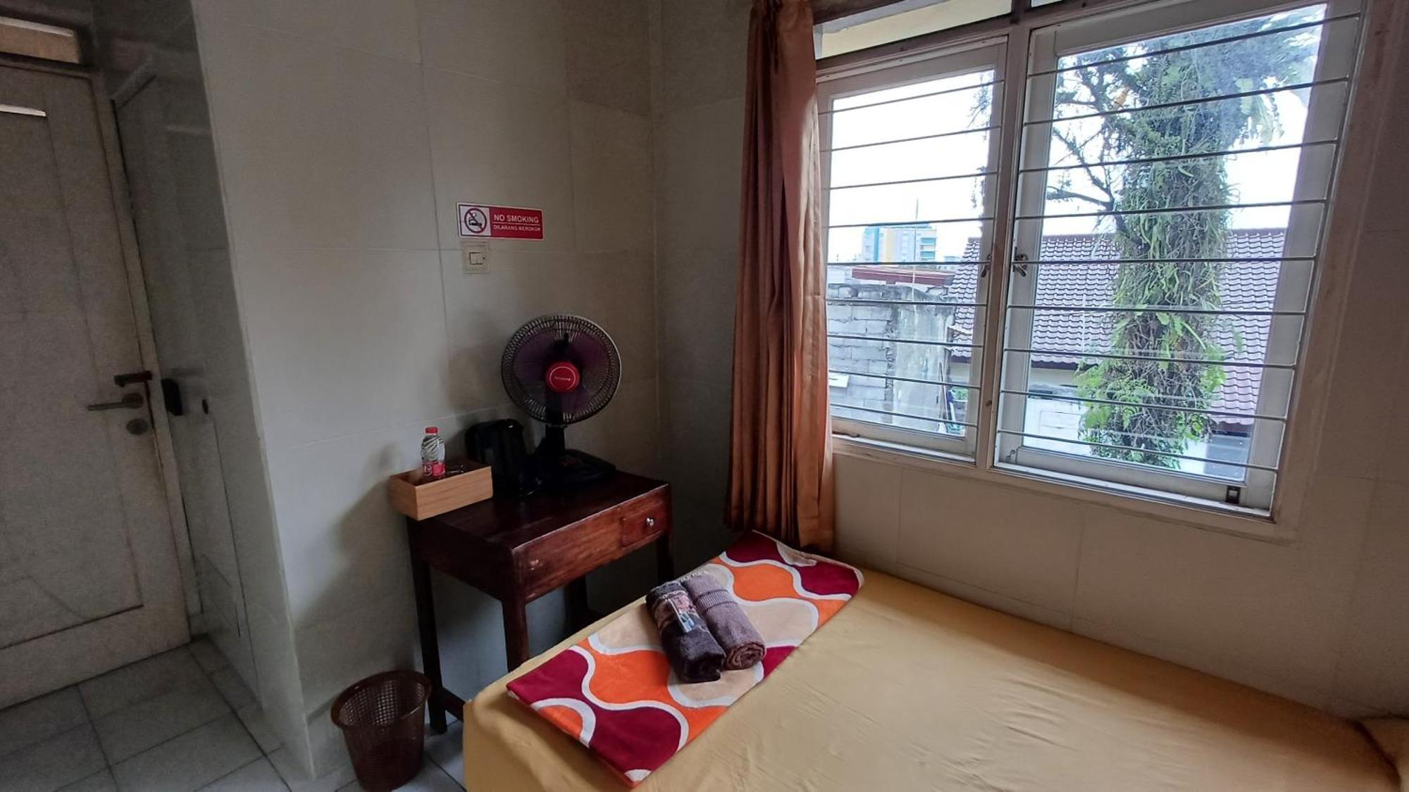 Kost Carmelia Syariah Baranangsiang Bogor Hotel Екстериор снимка